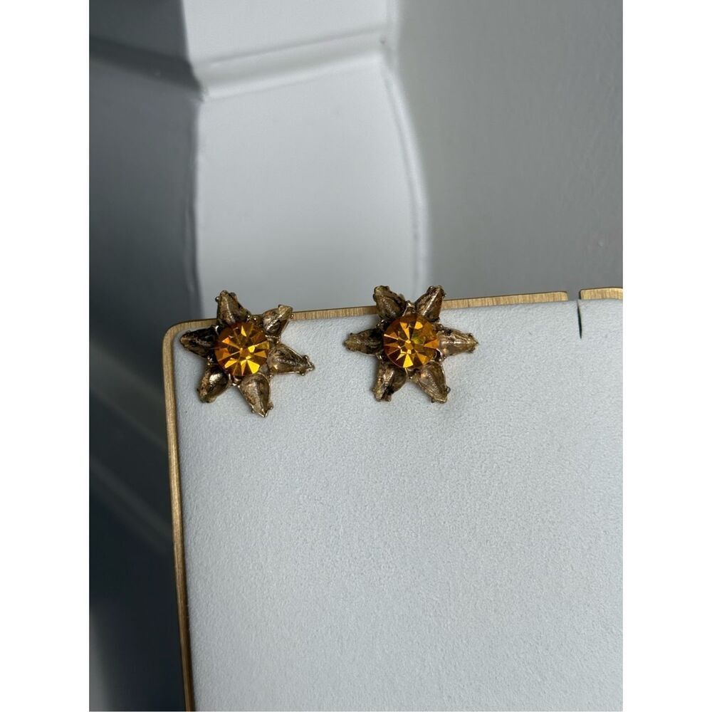 Vintage 50s Gold Tone Amber Rhinestone Earrings Screw Back